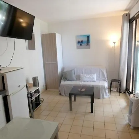 Apartman Grand Large 20 *